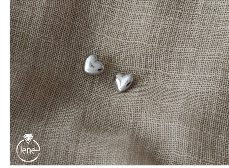 گوشواره میخی ژوپینگ مدل قلب ساده