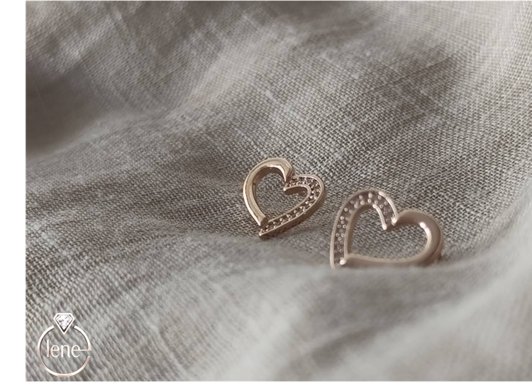 گوشواره میخی ژوپینگ مدل قلب نگین دار