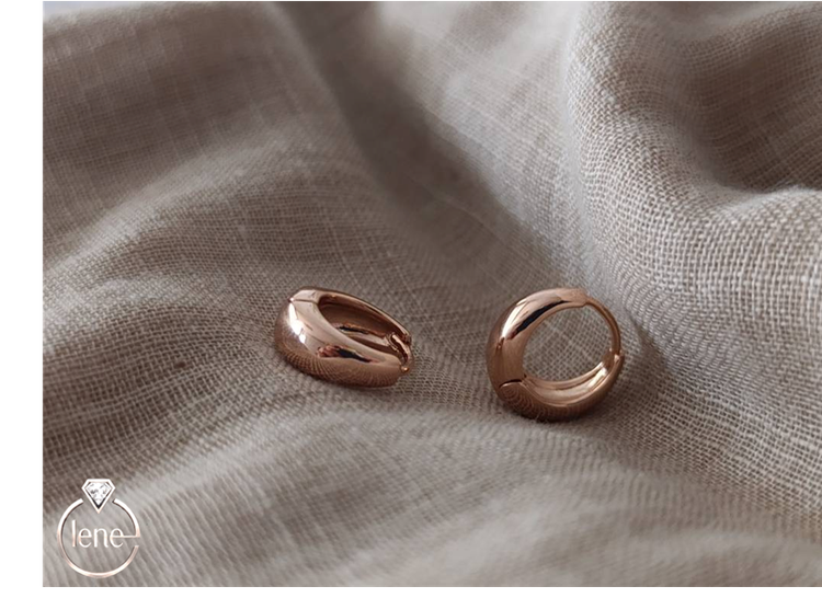 گوشواره حلقهای ژوپینگ مدل حلقه وسط پهن